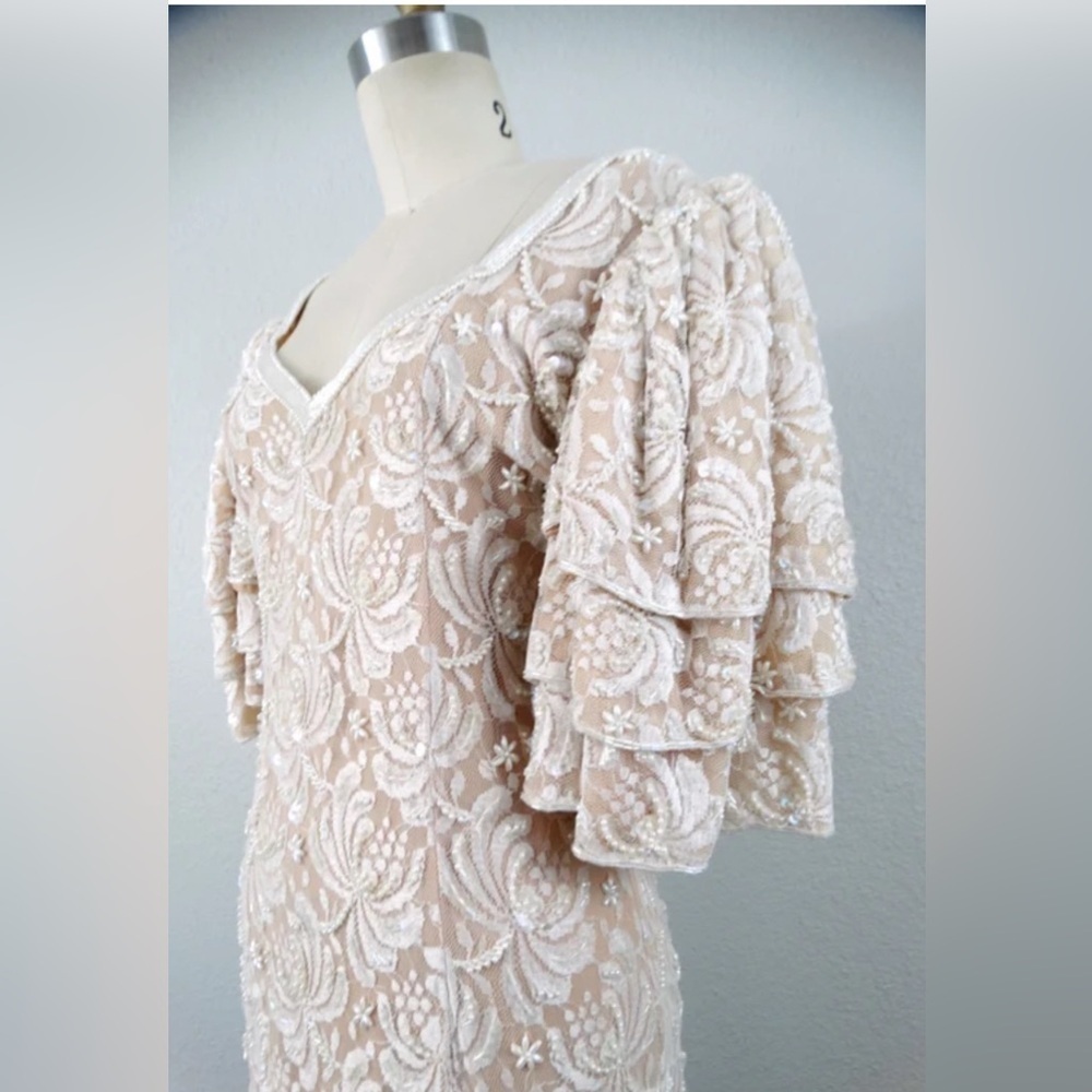 VTG Nude Beige Lace Pearl Beaded Dress- UPDATED PHOTOS w MEASUREMENTS - Picture 4 of 16